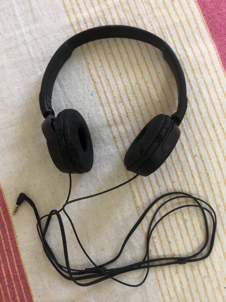 Sony Black Wired Headphones