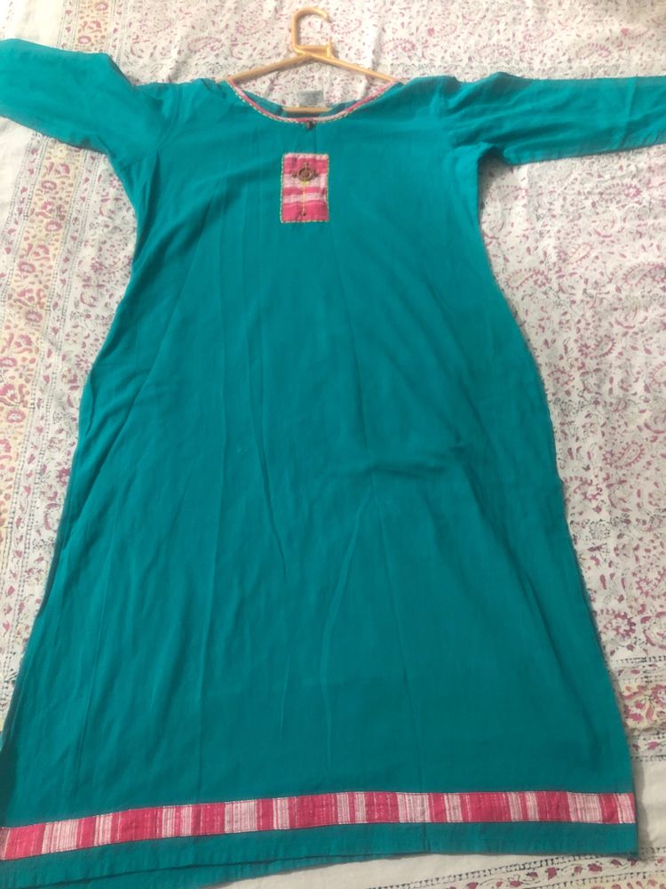 Sea Green Top