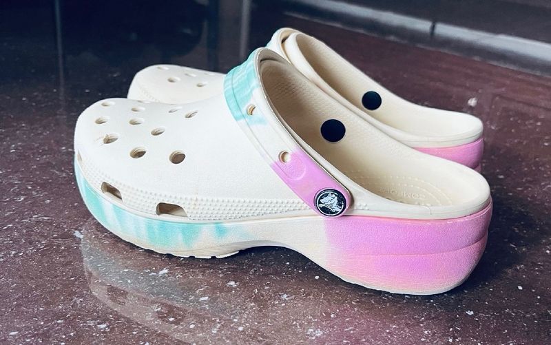 Orginal Classics Platform Crocs (Unisex)