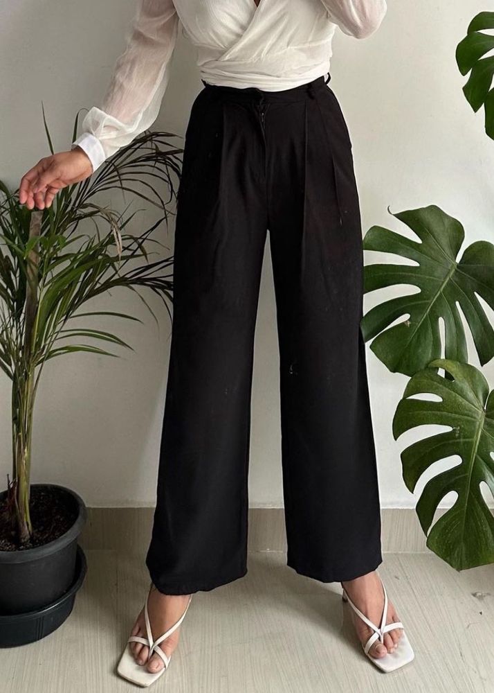 Black Highwaist Trouser