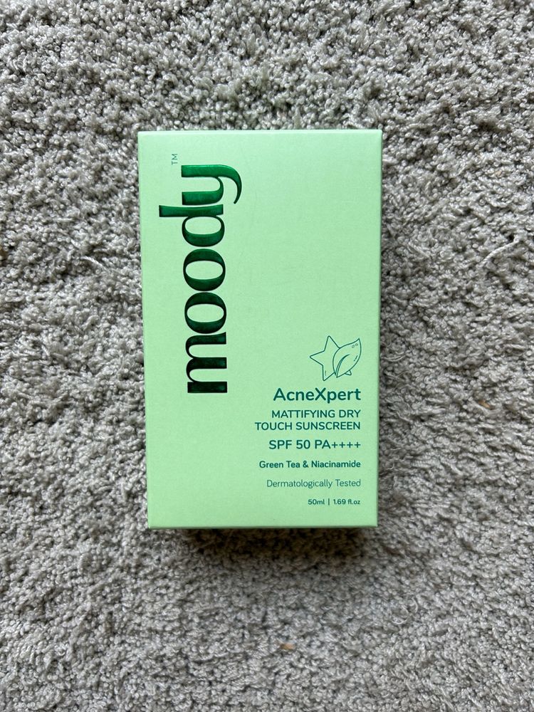 Moody - Dry Touch Sunscreen