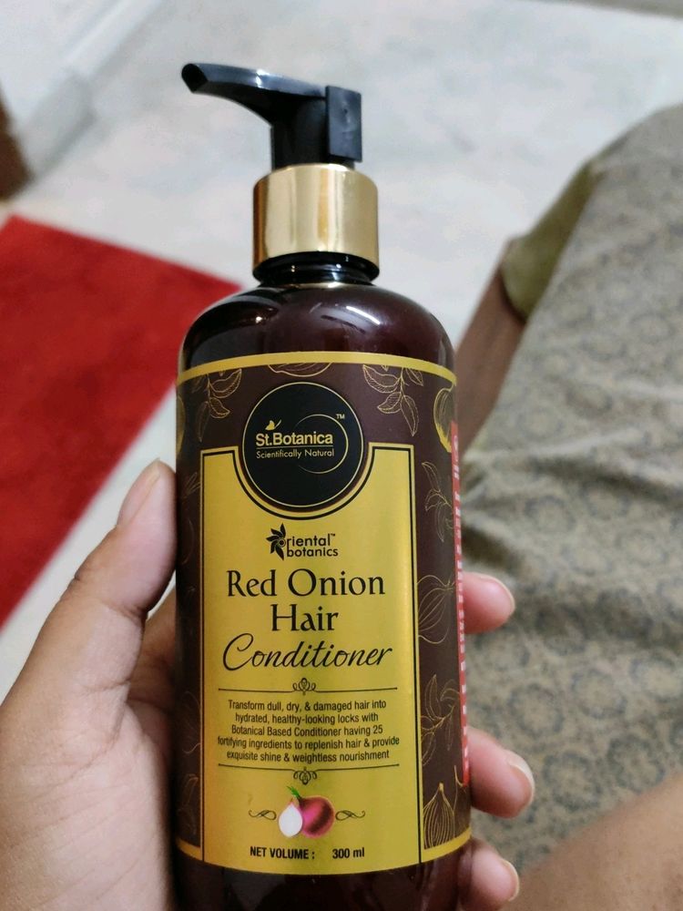 St.Botanica Red Onion hair conditioner