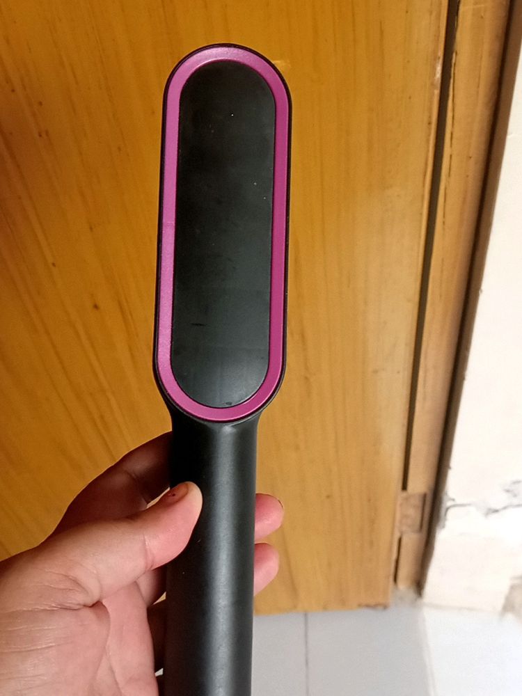 comb hair straightener