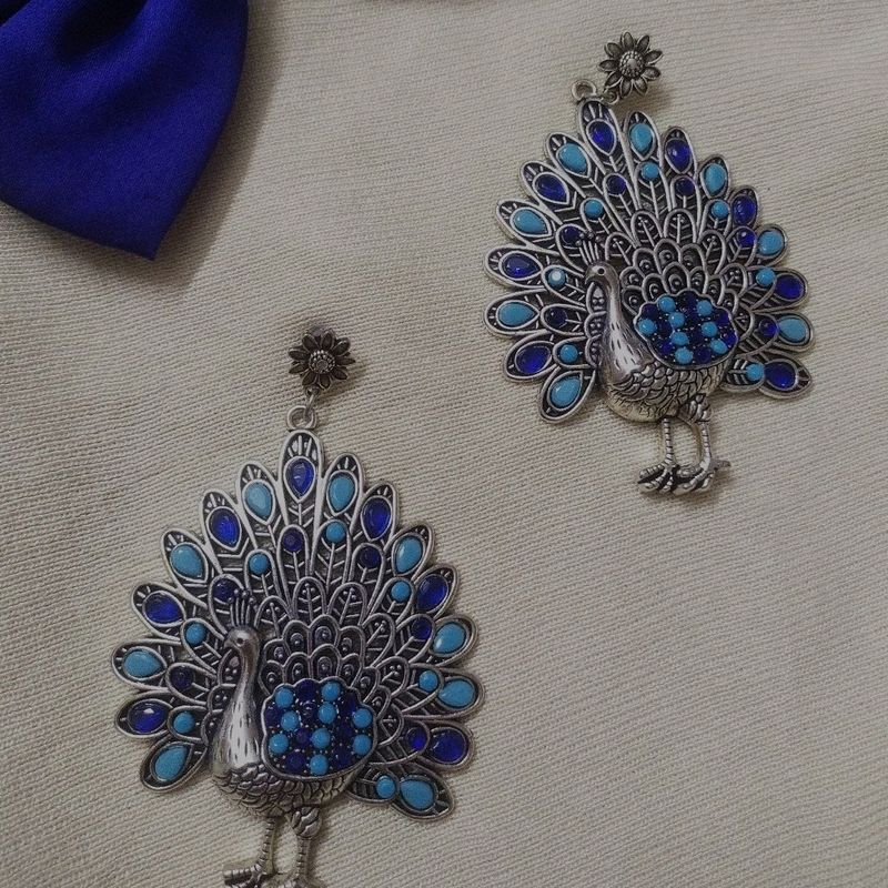 New Oxidized Peacock Earing