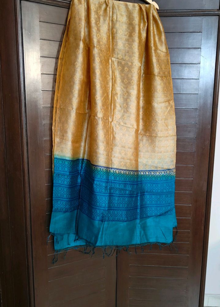 Women Tussar Silk Printed Dupatta With Tassels