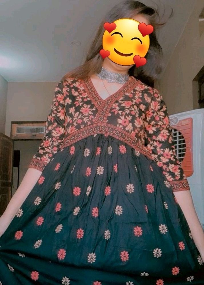 Aliya Cut Kurti  +freebie