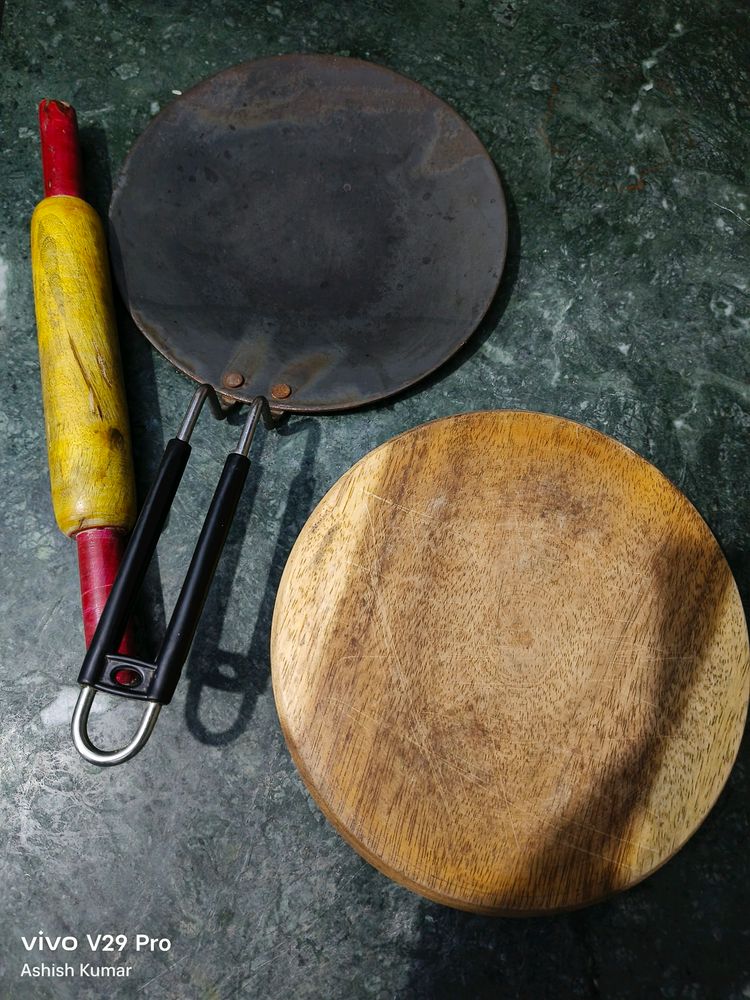 Tawa & Pastry Board With Rolling Pin