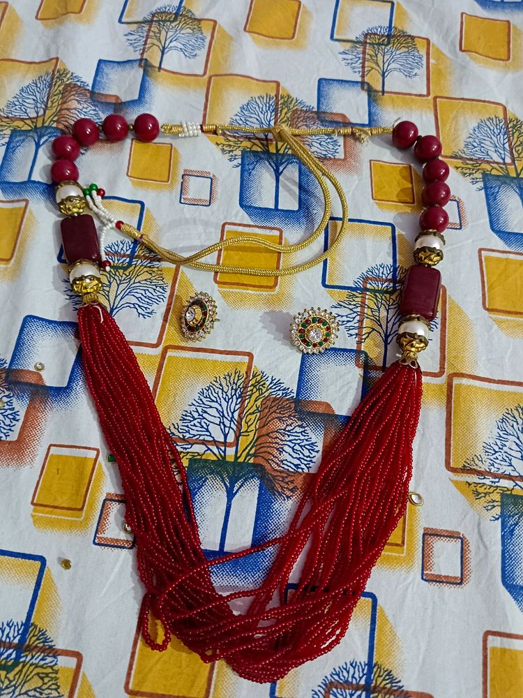 Motiyon Ki Mala and earrings