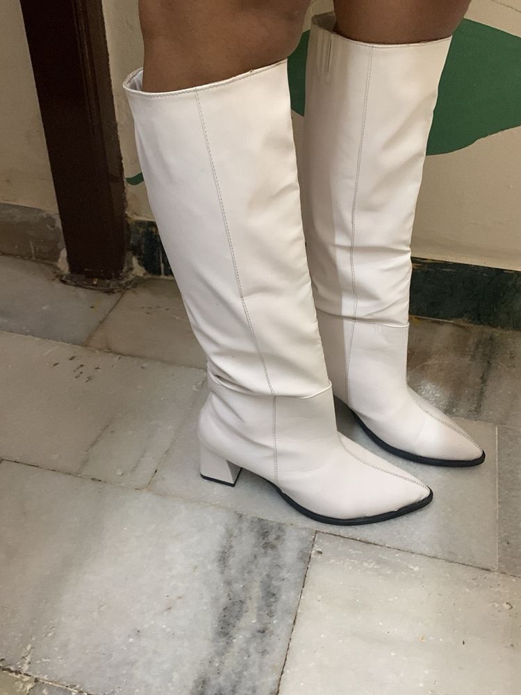 White Cow Girl Boots