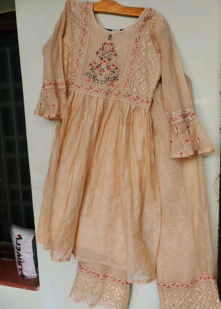 COTTON ANARKALI  WITH BEAUTIFUL EMBROIDERY FLwrs