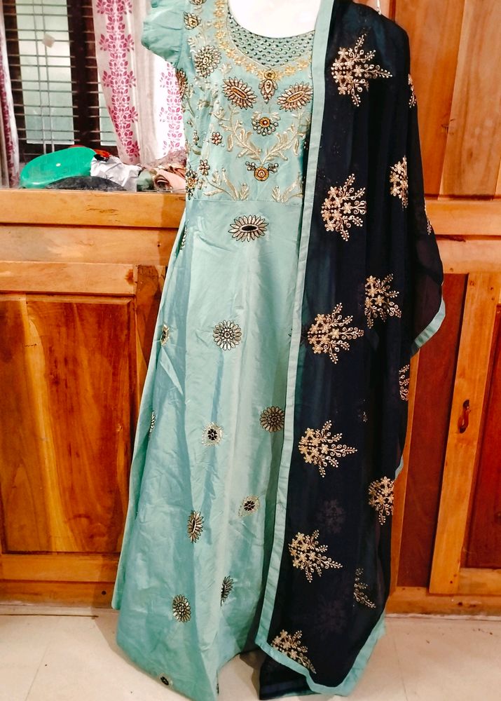 Gown+Dupatta