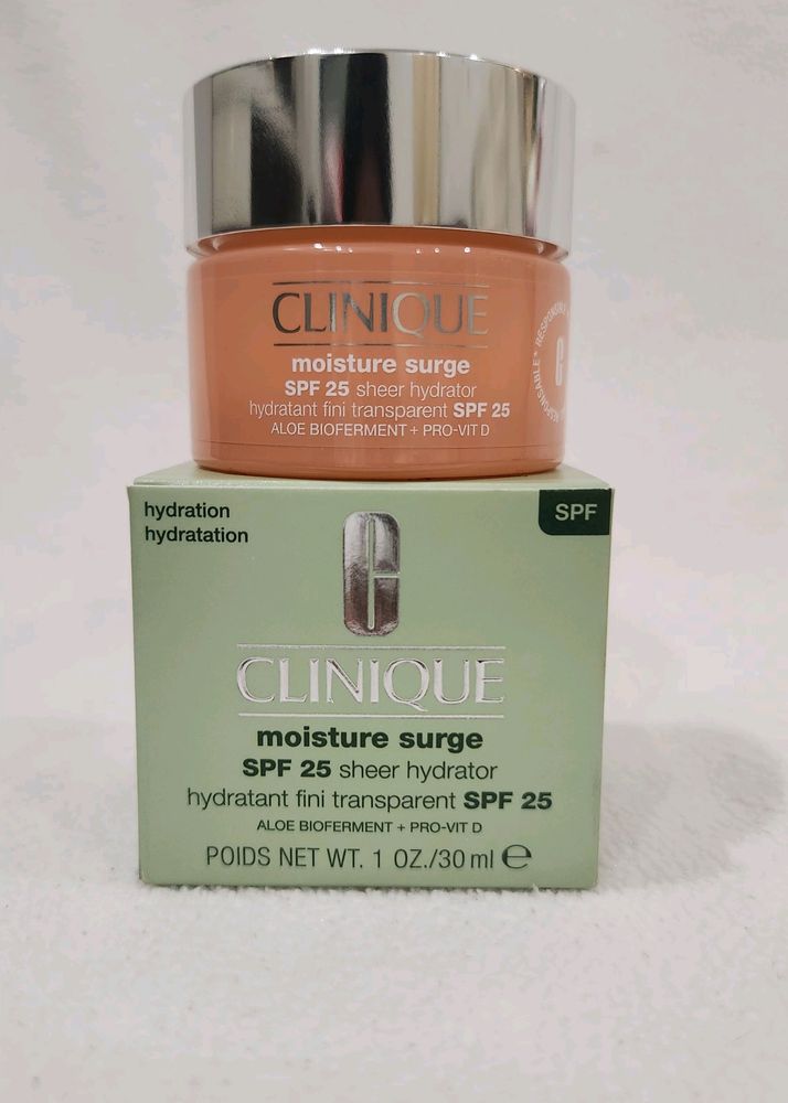 Clinique Moisture Surge