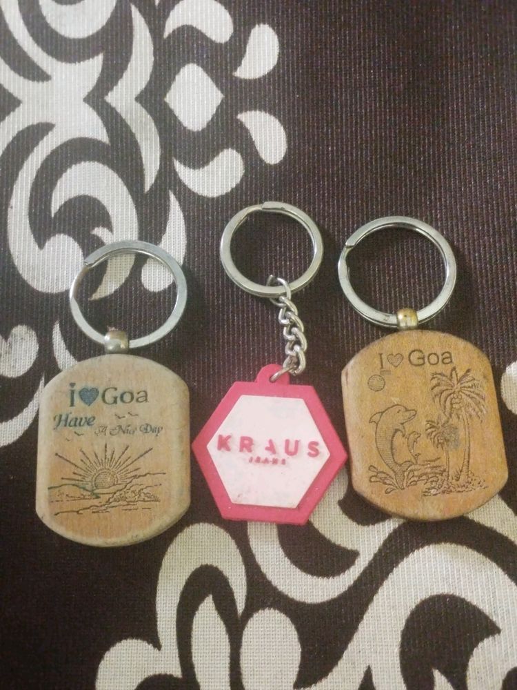 3 Keychains Combo