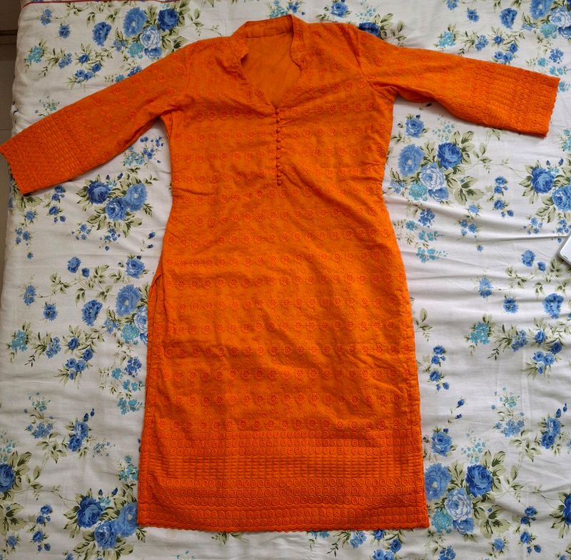 Orange Hakuba Kurti