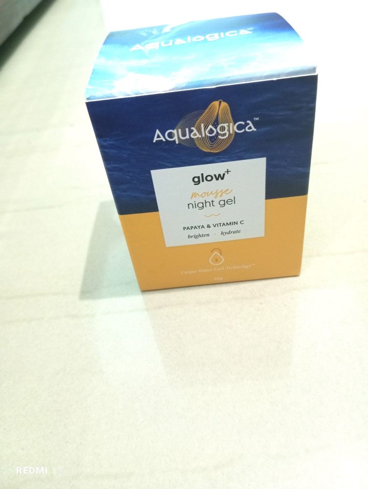 Aqualogica Glow gel