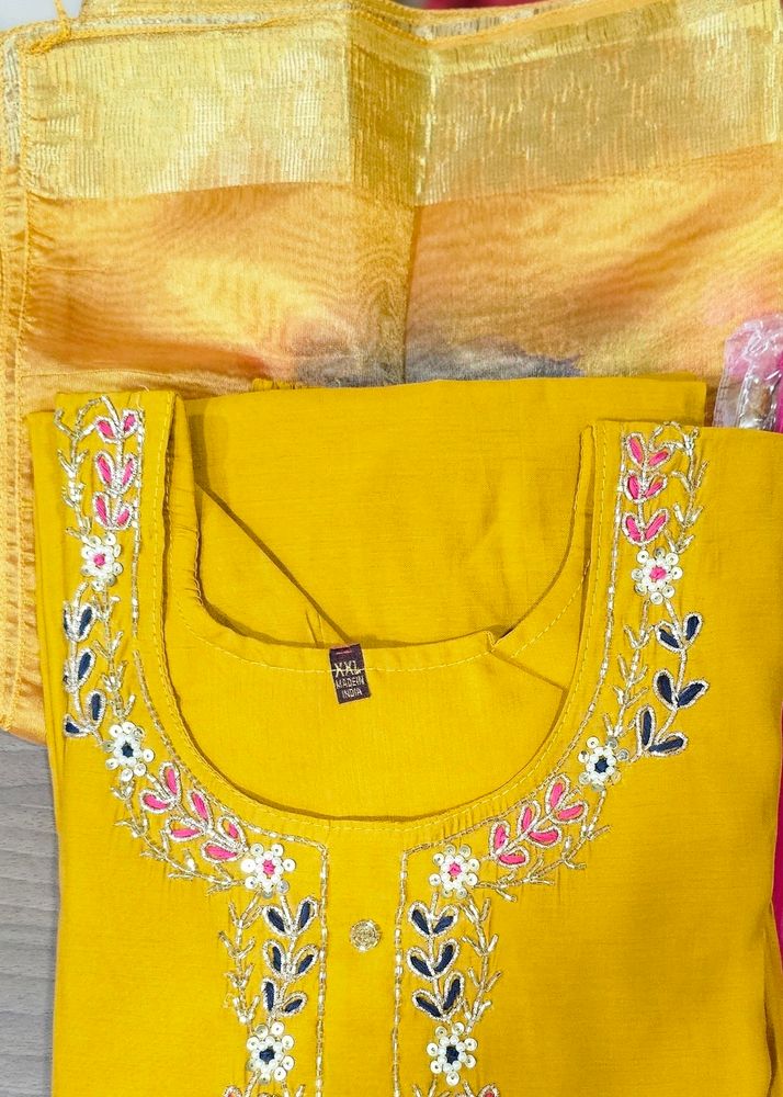 Beautiful Stitched Kurta Set With Dupatta