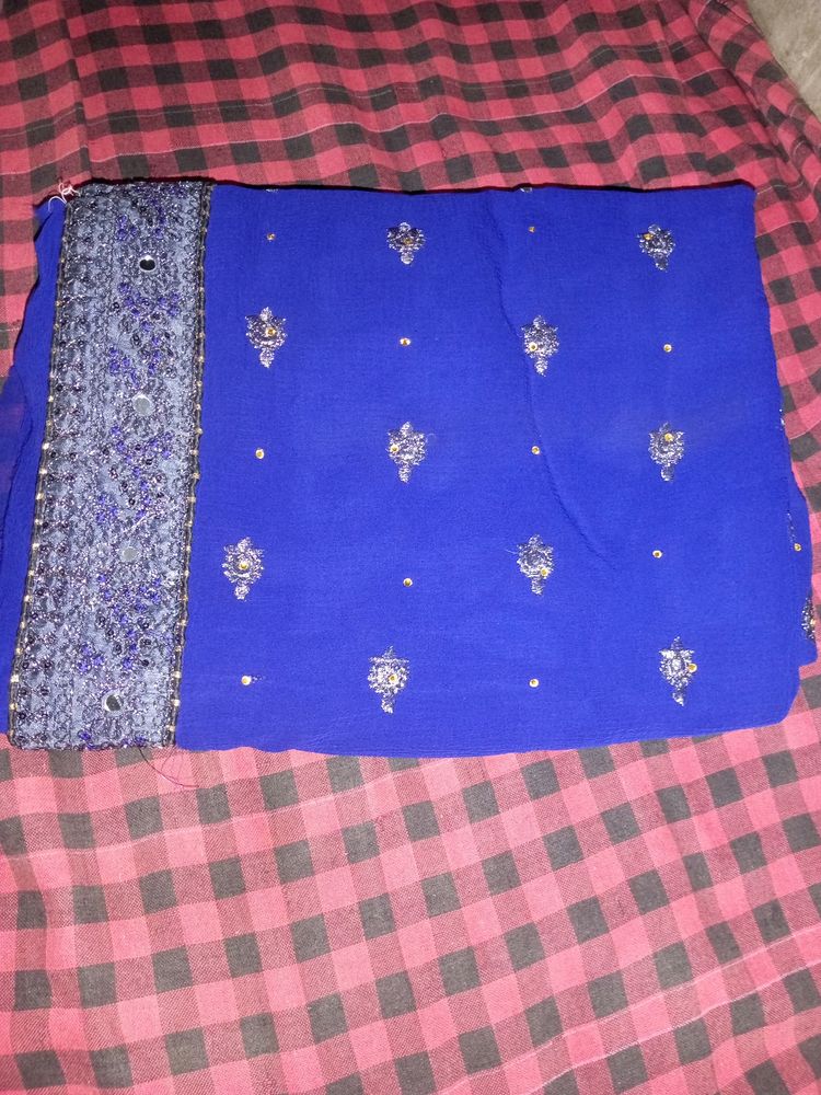 Navy blue saree with blouse and peticot