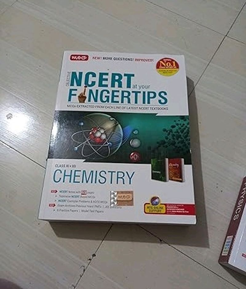 Mtg Fingertips - Neet Chemistry Book