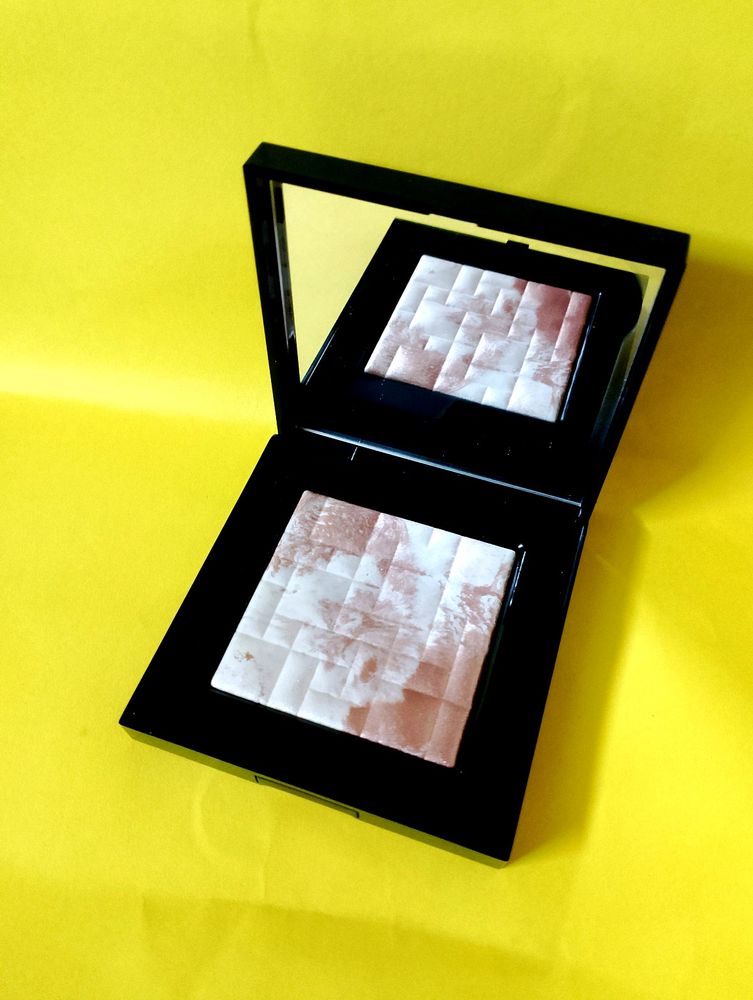 Bobbi Brown Highlighter