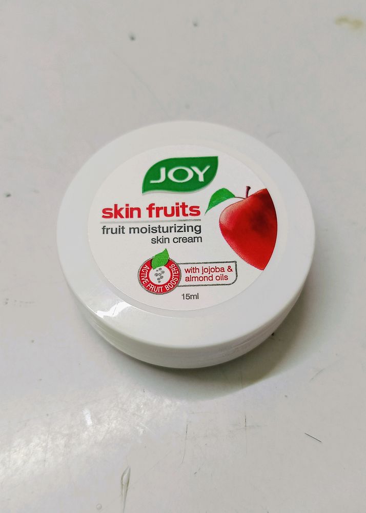 Skin Fruit Moisturizing