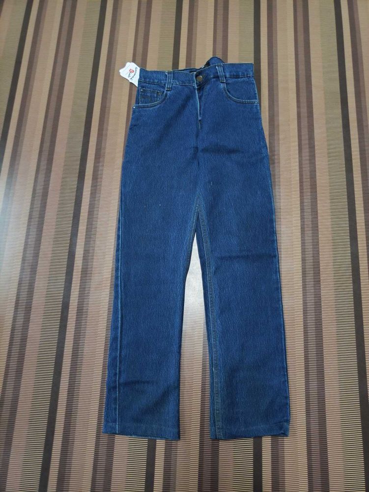 Y-101 Size 28 Straight Women Denim Jeans