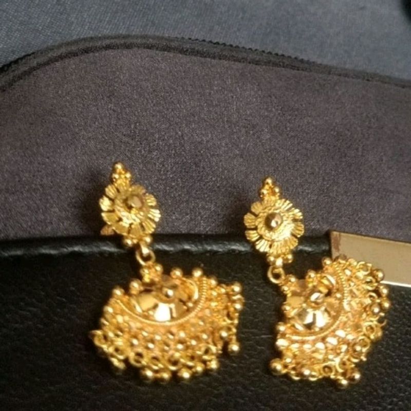 New Not Used Gold Plated Earings For Donation