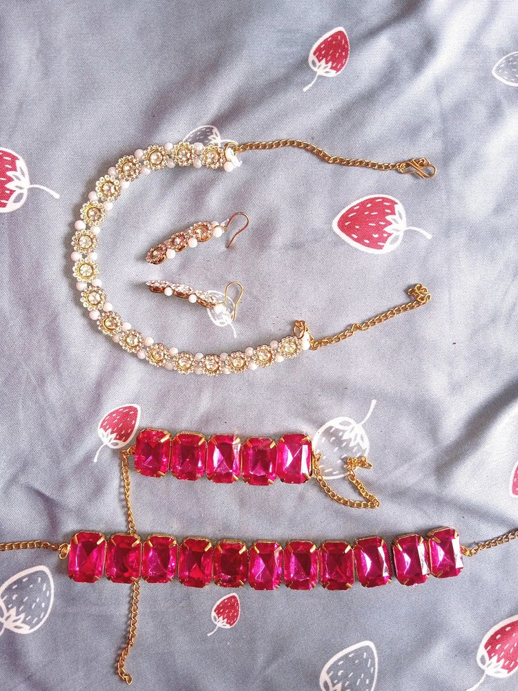 2 set of necklace  ( white & pink )