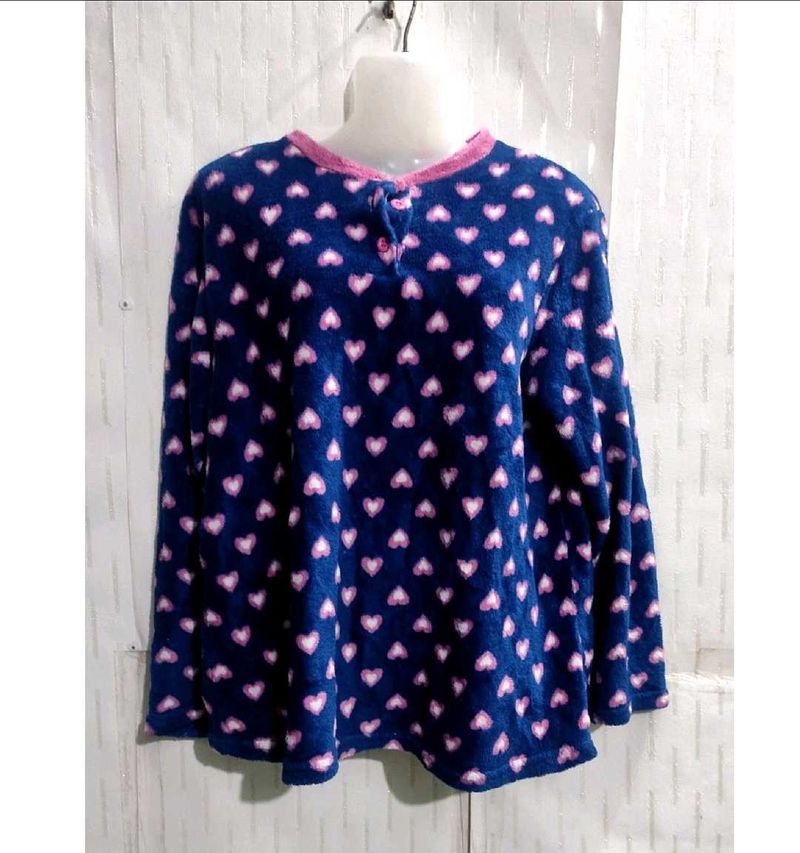 L Size Soft Sweater For Women