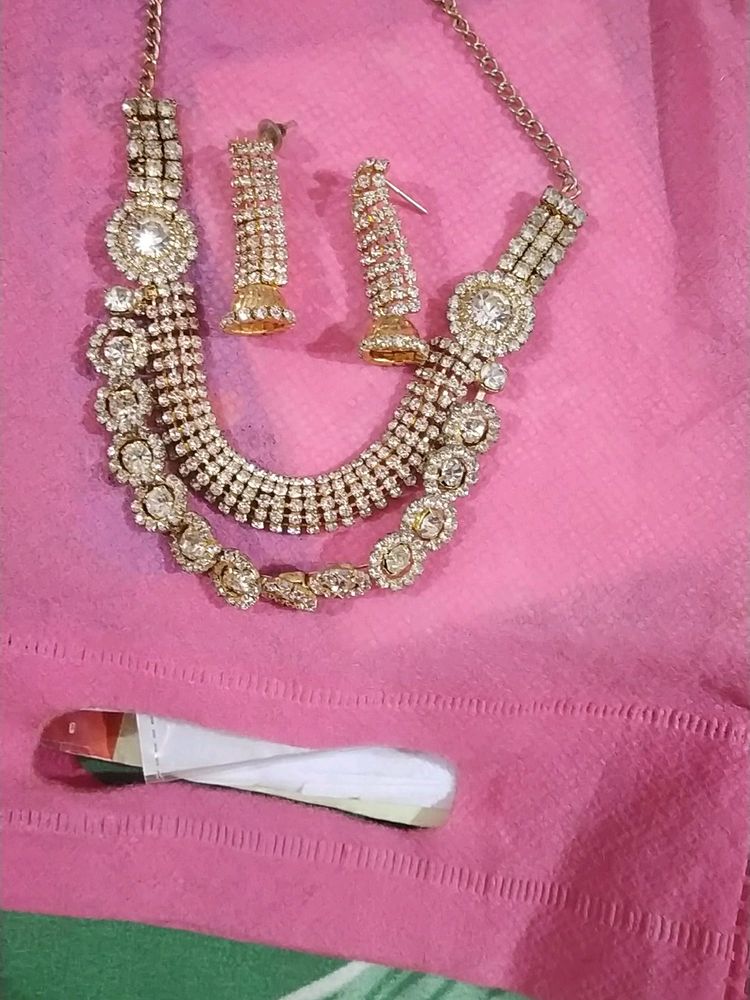 Neck Set With Earing