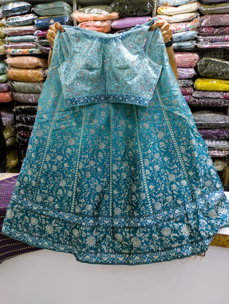 🩵✨Banarasi Silk Lehga✨🩵