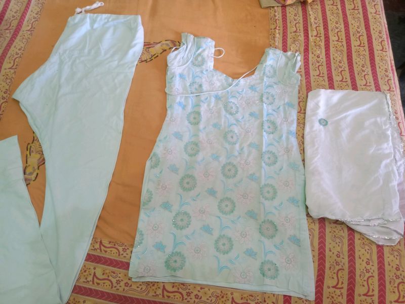 Kurti With Churidar