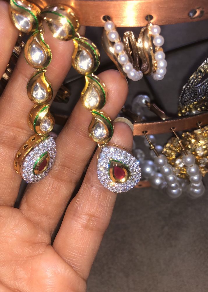 18k Gold Polished Kundan Earrings