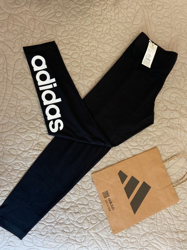 New With Tag Adidas Essentials Logo Leggings