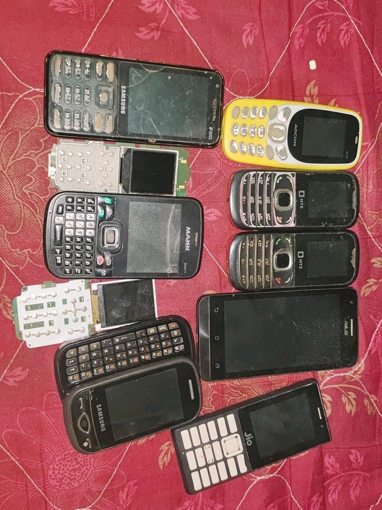 8 Mobiles With 2 Boards Scrap Mobile