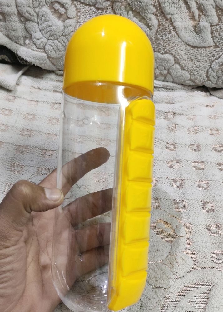 pill box for medicine organizer With water Bottle