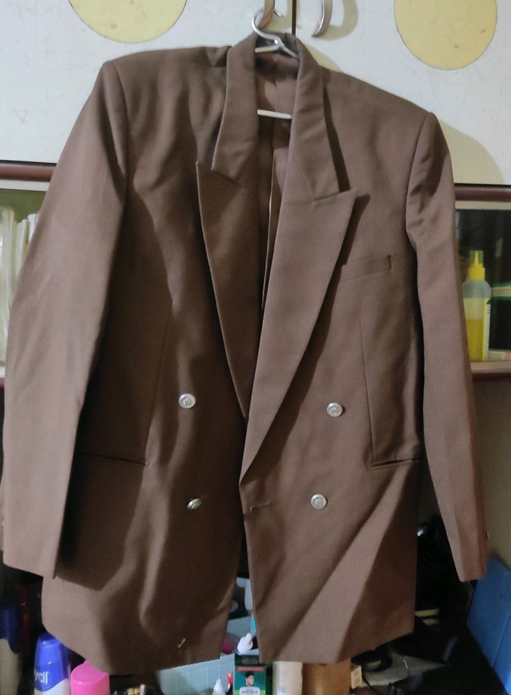 Mens Blazer In Brown.