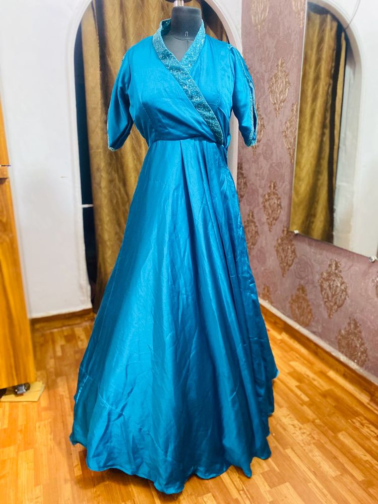 Beautiful Boutique Collection Gown For + Size