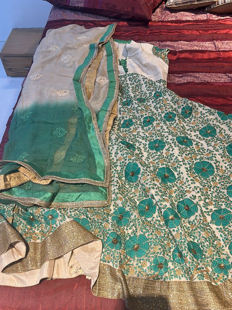 Suit With Dupatta