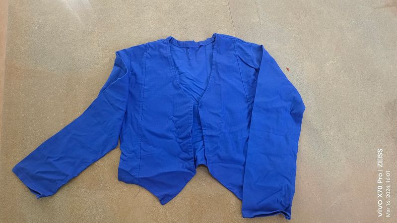 Blue Crop Jacket. Very Beautiful No Flaw