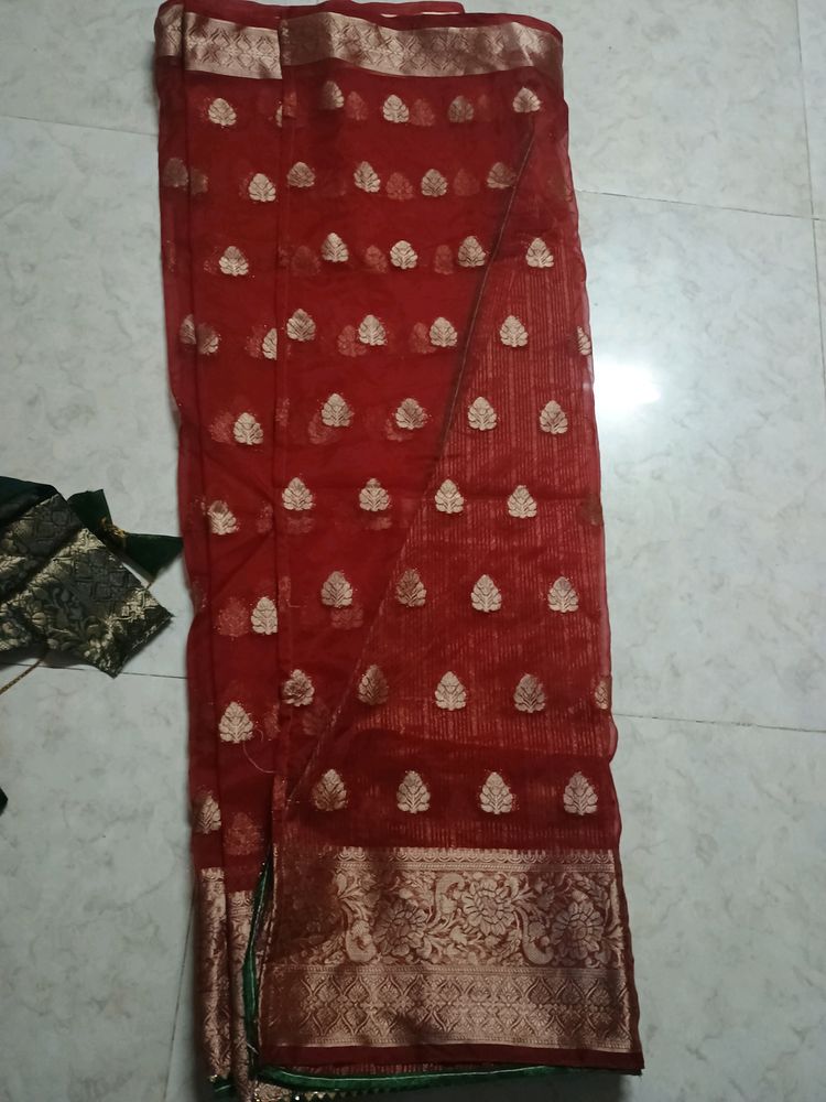 Organza Saree With Ready Boluse