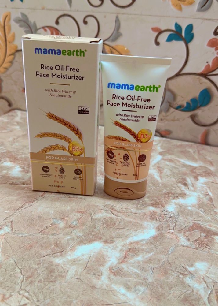 Mamaearth Rice Oil-Free Moisturizer