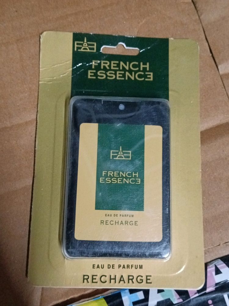 French Essence Pocket Parfum  EAU De Parfu.      FIX PRICE.    No bargaining