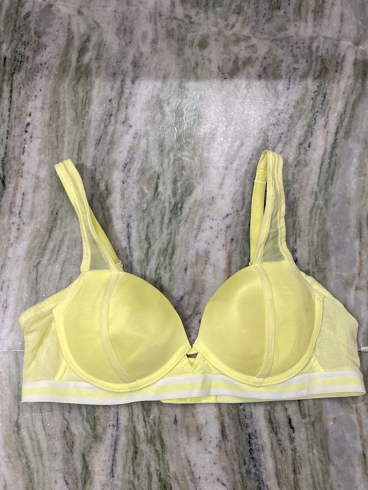 Sale‼️FILA Yellow Bra 💛