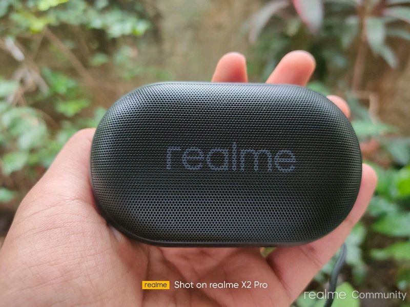 Realme Wireless Bluetooth Speaker in Black