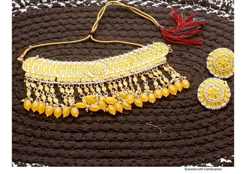 Keerthi Beads Choker