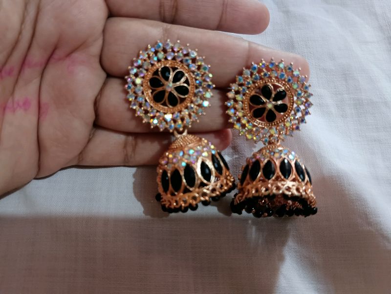 Jhumka Earing Set