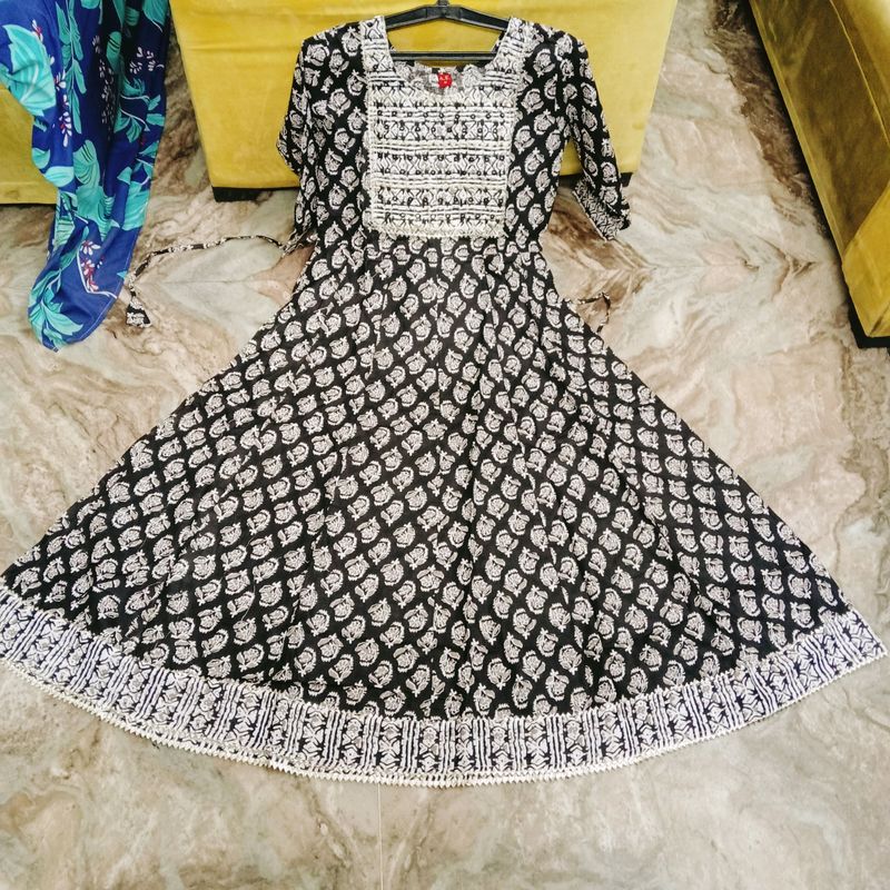 Black And White Anarkali Suit