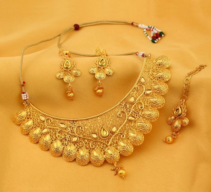 Choker Necklace Set For Women