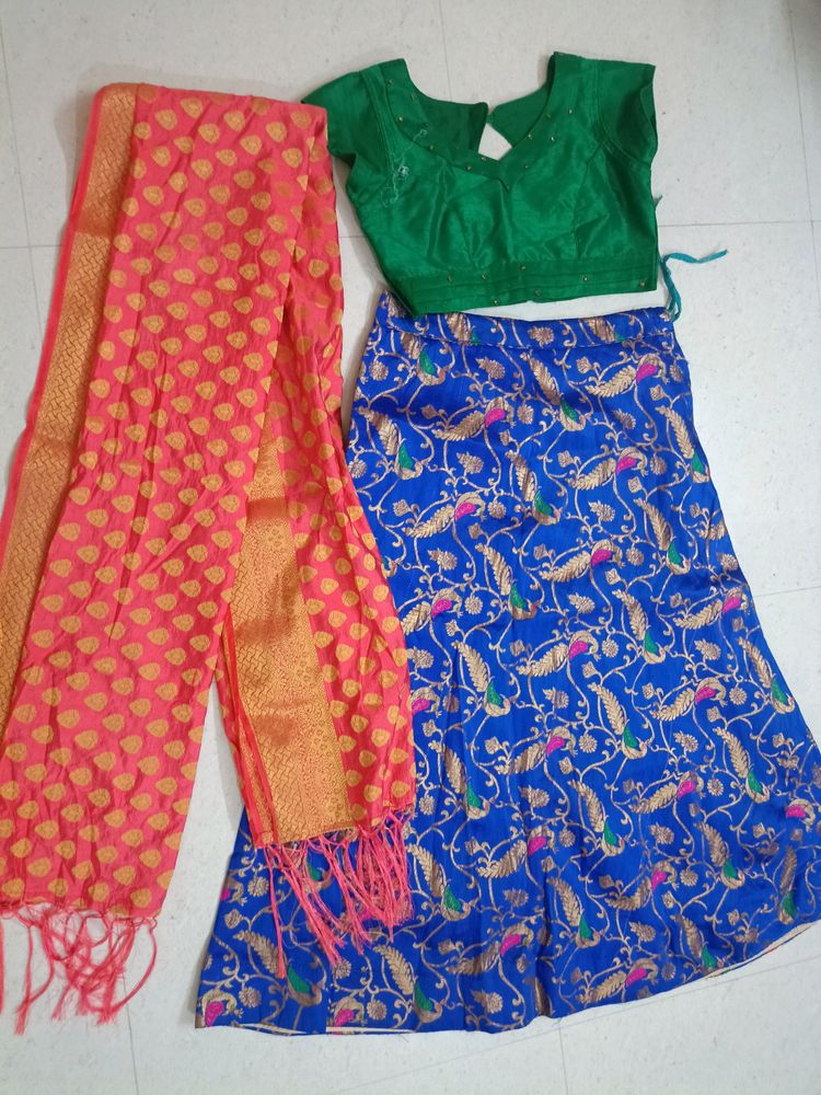 Women Choli