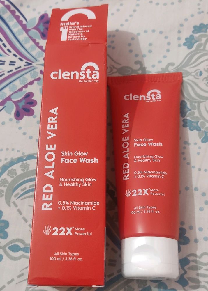 Clensta Red Aloe Vera Skin Glow Facewash